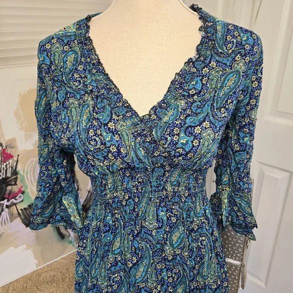 STUNNING BLUE & GREEN PAISLEY MAXI DRESS 💙💚 - Picture 2 of 11